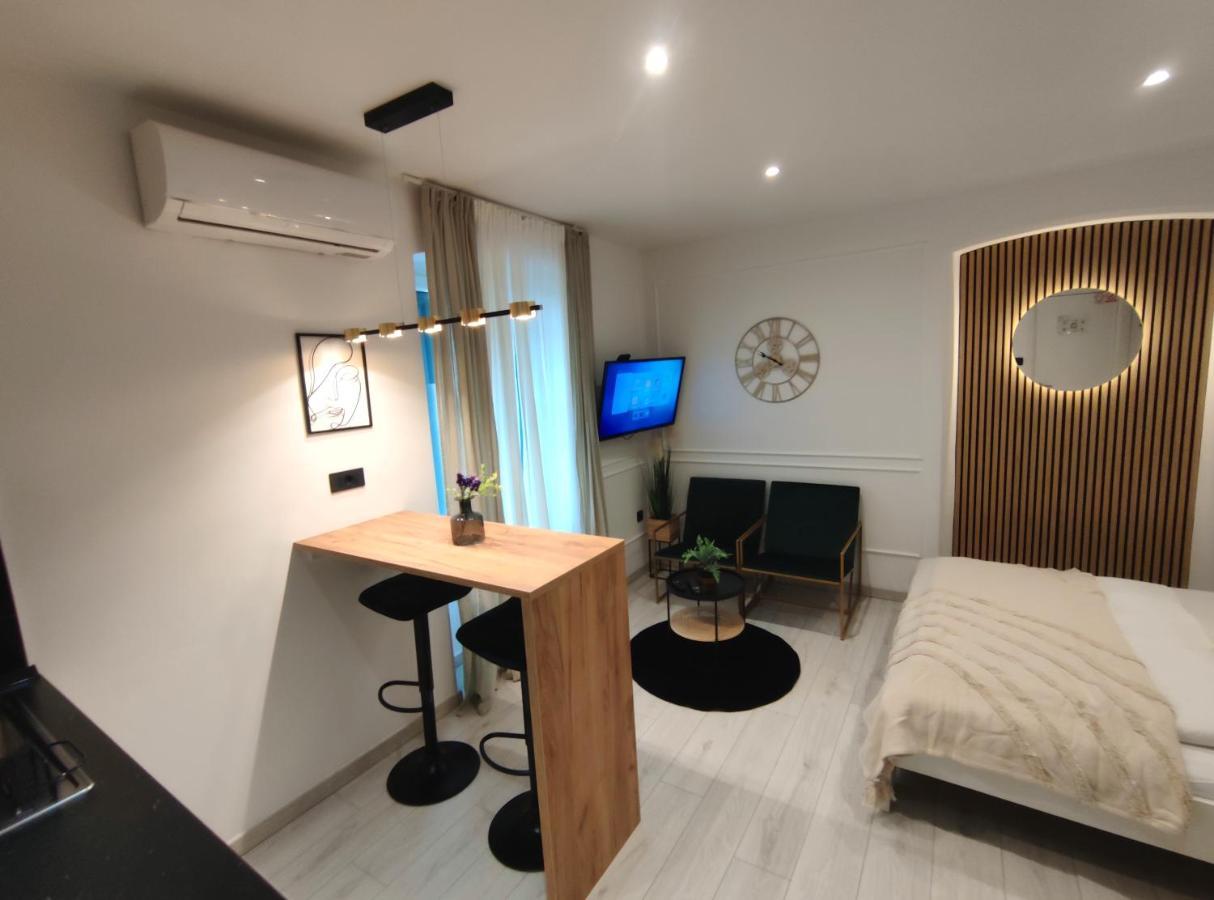Alegra Apartments Center 리예카 외부 사진